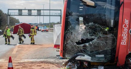 Driver arrested after fatal coach crash 