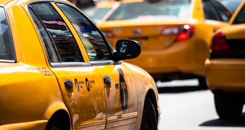 Uber is to welcome New York taxi reservations