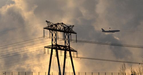 Customers left without electricity in western France 